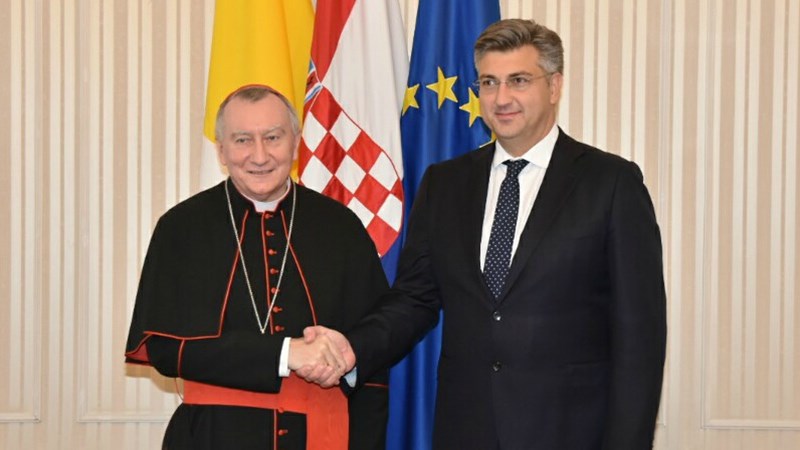 Predsjednik Vlade Andrej Plenković s državnim tajnikom Svete Stolice kardinalom Pietrom Parolinom 